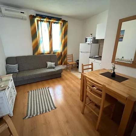 Grgic Apartment *