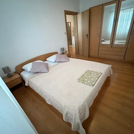 Grgic Trogir